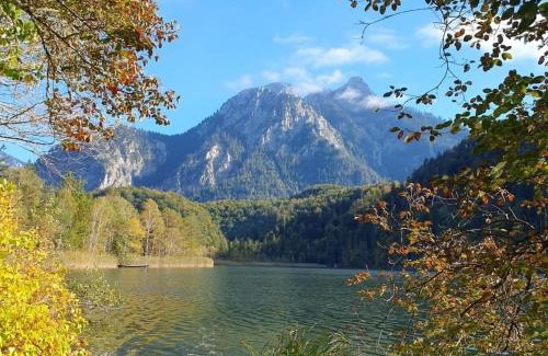 Berghof Apartment | Apartment Alpenblick 7, Halblech im Allgäu, Bergblick pur - NEUERÖFFNUNG!