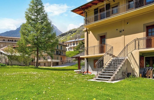 Acceglio Apartment | Experience Alta Valle Maira C: Mountain Views & Shared Garden