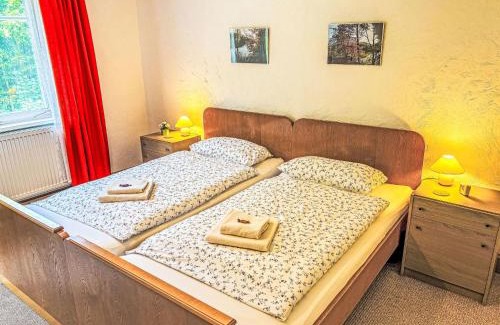 Riefensbeek Apartment | Charming Apartment Altes Forsthaus Sösetal with Fireplace