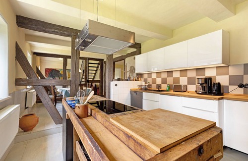 Huttenrode Apartment | Cozy 'Altes Pfarrhaus' Apartment with Private Garden & Wi-Fi