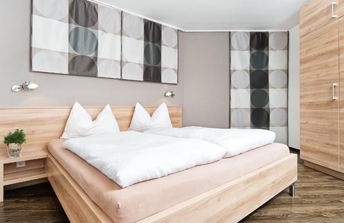 Schwaz Apartment | Pet-Friendly Apartment Am Bärenkopf-1: Rated 9.5/10