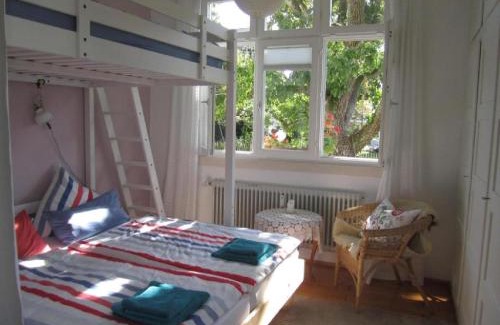 Reutlingen Apartment | Family-Friendly Retreat: Apartment am Birnbaum, Rated 9.1