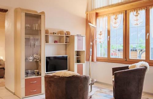 Brienz Apartment | Experience Oceanfront Comfort at Apartment Am Brienzersee