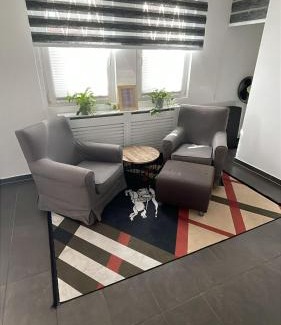 Herne Apartment | Comfortable Apartment am Grünen Ring with Family-Friendly Amenities