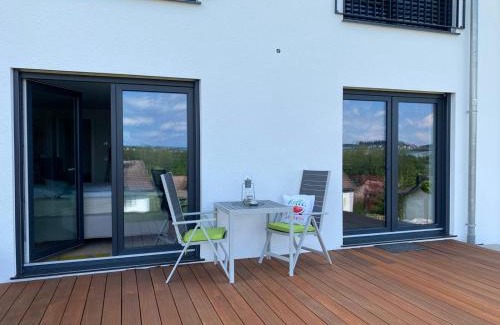 Waggershausen Apartment | Family-Friendly Apartment Am Hang with Kitchen Access