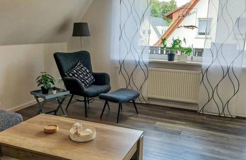 Luegde Apartment | Discover Apartment Am Meintetal: Pet & Child Friendly Stay