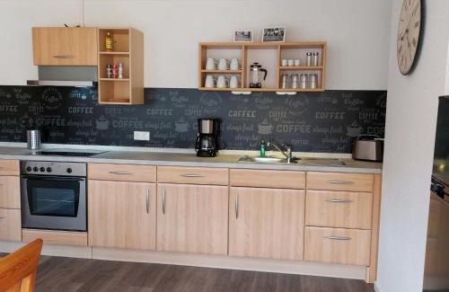 Luegde Apartment | Discover Apartment Am Meintetal: Pet & Child Friendly Stay