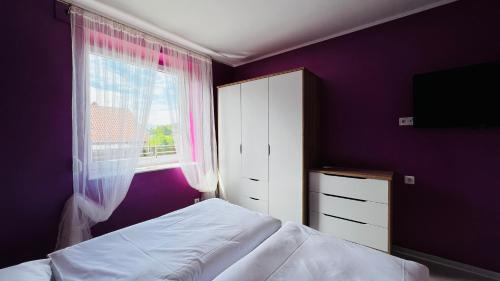 Bad Lauterberg Apartment | Child-Friendly Apartment Am Paradies with Top Guest Ratings