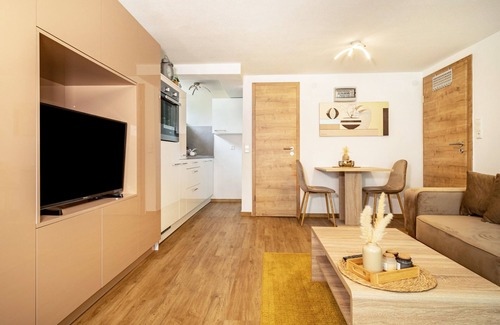 Friedrichshafen Apartment | Beautiful Apartment 'Am Riedlewald' with Garden & Wi-Fi