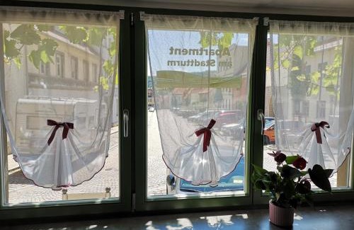 Freyburg Apartment | Family-Friendly Retreat at Apartment am Stadtturm - 8.9/10