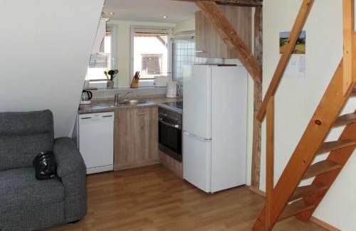 Waase Apartment | Oceanfront Apartment Am Strom-4: Guest Rated 9/10