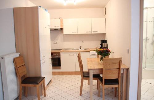 Zentrum-Nord Apartment | Cozy Apartment am Zoo: Family-Friendly & Accessible Stay