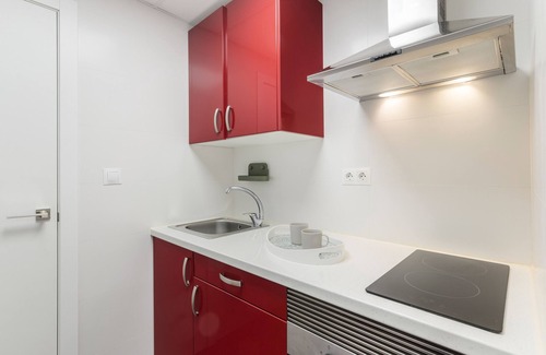 Murcia Apartment | Cozy Apartment "Amélie" with Balcony & Wi-Fi Access