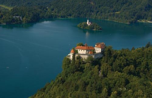 Bled Apartment | Oceanfront Apartment Amigo: Guest Rated 9.6/10