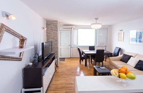 Municipality of Dubrovnik Apartment | Prime Apartment Anadra: Walk to Dubrovnik's Old Town