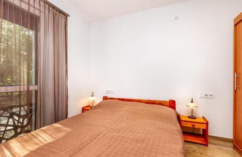 Balatonmariafurdo Apartment | Pet-Friendly Apartment Anastasia Perfect for Families