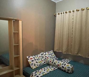 Old Jakarta Apartment | Relax at Apartment Ancol Jakarta with Pool and Breakfast