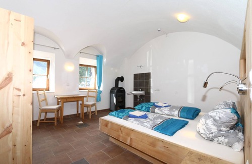 Huben Apartment | Cozy Apartment with Terrace in Längenfeld - Pet Friendly Retreat