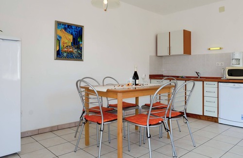 Barbat na Rabu Apartment | Apartment Andrea by Interhome