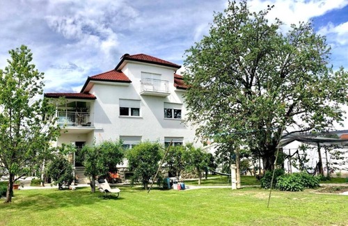 Ptuj Apartment | Comfortable Apartment Andrej - 2 BR with Balcony & Parking