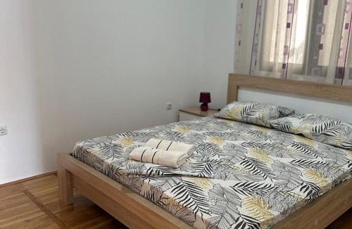 Golubovina Apartment | Top-Rated Apartment Anja with Family-Friendly Kitchen