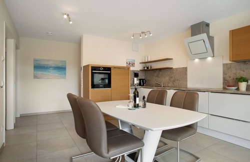 Waggershausen Apartment | Discover 'Annette's Home and Garden' with Private Terrace