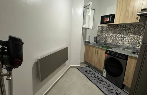 Anza Apartment | Apartment anza modern 600 m from the beach