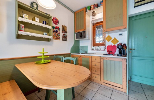 Monte Apartment | Cozy Appartamento Santa Giulia with Pool & Private Terrace