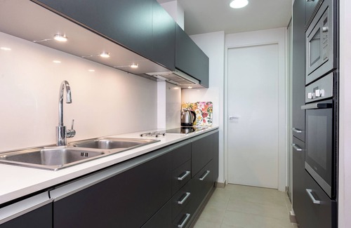 Cambrils Apartment | Seaside Retreat: Apartment 'Delfin' with Stunning Views