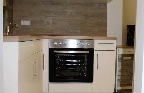 Buxtehude Apartment | Guest Rated Buxtepartment: Family-Friendly with Kitchen