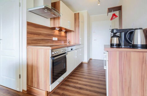 Sahrensdorf Apartment | Cozy Apartment for 5 with Ocean View in Fehmarn