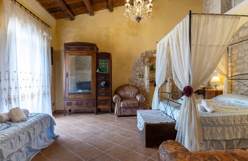 Modica House | Apartment 'Appartamento Arco' with Private Terrace, Wi-Fi and Air Conditioning