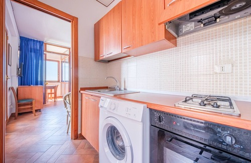 Mazzeo Apartment | Cozy Appartamento Ginestra with Sea View & Modern Amenities