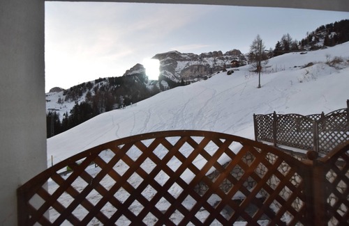 Arabba Apartment | Relaxing Appartamento Sass Bece with Private Garden & Wi-Fi