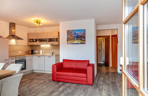 Ehrwald Apartment | Cozy Apartment 'Leberkas Hotspot 1og' with Mountain Views