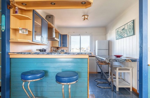 Barbatre Apartment | Seaside Retreat: Apartment with Private Terrace & Wi-Fi