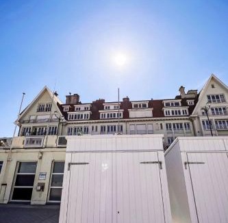 De Haan Apartment | Apartment Appartment with beach cabine and parking by Interhome