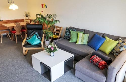 Acletta Apartment | Discover Apartment Utoring Acletta-88 with Pool Access