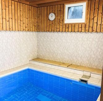 Acletta Apartment | Comfortable Apartment Utoring Acletta-9 with Pool Access