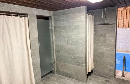 Acletta Apartment | Comfortable Apartment Utoring Acletta-9 with Pool Access