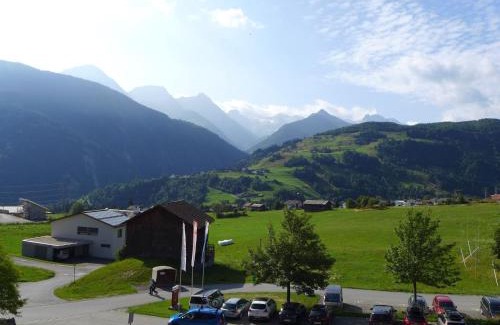 Acletta Apartment | Family-Friendly Retreat at Apartment Utoring Acletta-101
