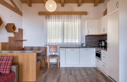 Maranza Apartment | Mountain View Apartment 'Apt Gamsstube' with Private Terrace