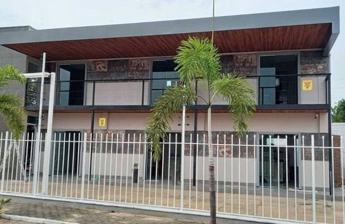 Teresina Apartment | Convenient Apartment Near Top Shopping & Dining Options