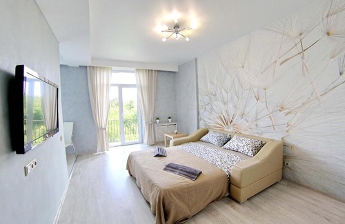 Avtozavodsky City District Apartment | Top-Rated Apartment APT52 with Wheelchair Access