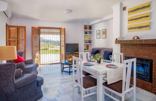 Maro Apartment | Pet-Friendly Apartment Arcoiris: Guest Rated 9/10