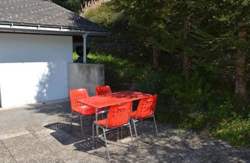 Zweisimmen Nr Gstaad Apartment | Pet-Friendly Retreat: Apartment Arduus by Interhome