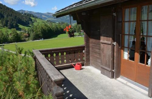 Zweisimmen Nr Gstaad Apartment | Pet-Friendly Retreat: Apartment Arduus by Interhome