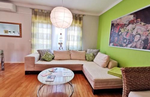 Novi Zagreb Apartment | Top-Rated Apartment Arena Zagreb: Family-Friendly Retreat