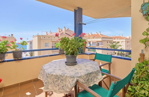 Mezquitilla Apartment | Apartment 'Argia' with Sea Views, Wi-Fi and Air Conditioning