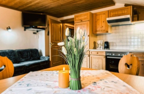 Dienten am Hochkoenig Other | Pet-Friendly Apartment Arnika with Pool in Unterdacheben